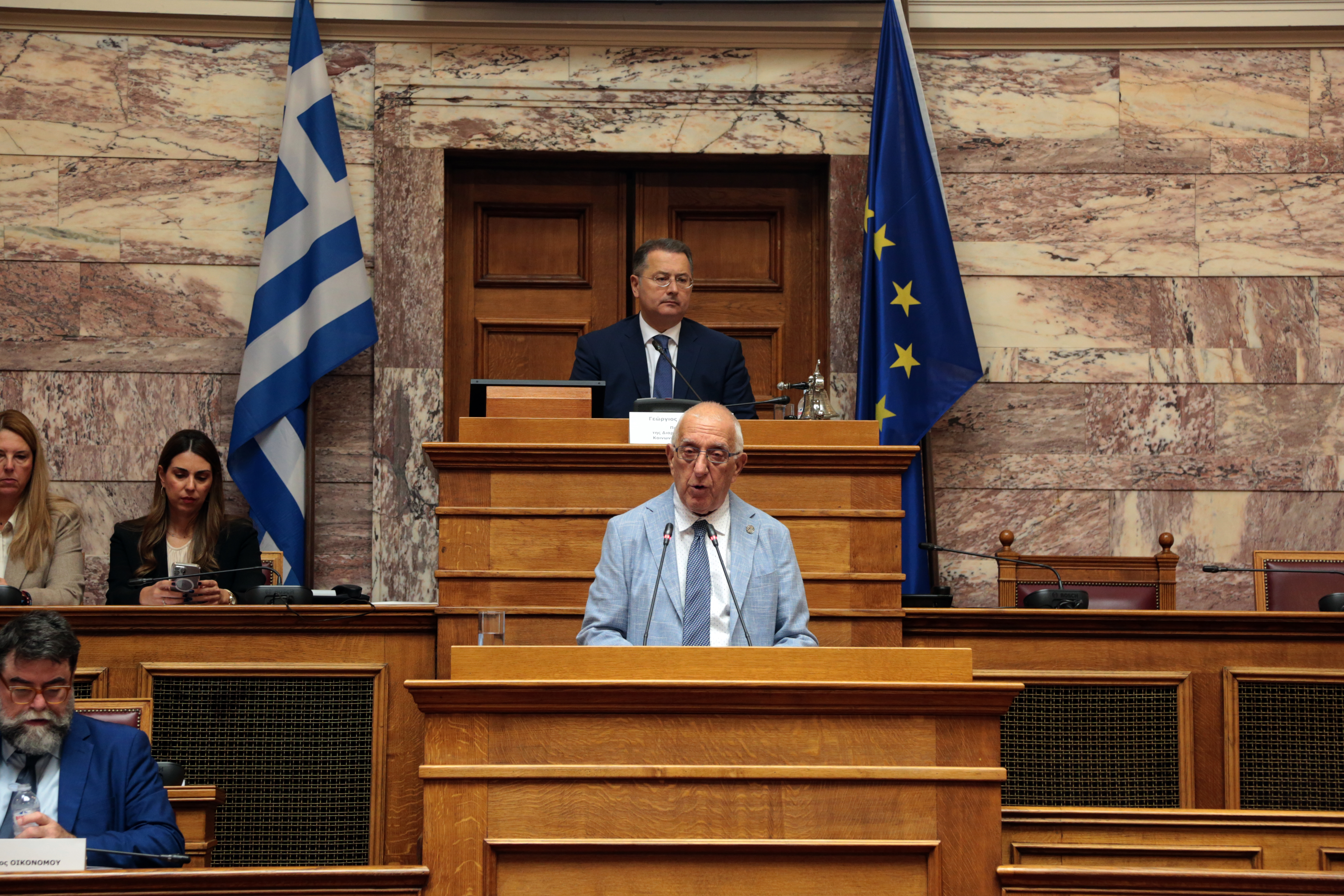 Παρουσίαση του βιβλίου &#171;Επιστημονικοί Διάλογοι Υγείας – Κείμενα από τις Ημερίδες της Διαρκούς Επιτροπής Κοινωνικών Υποθέσεων 2019-2023&#187; - Ν. Κακλαμάνης: &#171;Το εγχείρημα είναι η απαραίτητη υπενθύμιση που θα φέρει κοντά εκείνους που γνωρίζουν και εκείνους που θέλουν και μπορούν&#187; 