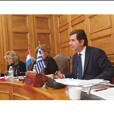 R&#233;union conjointe des commissions de la d&#233;fense nationale et des affaires &#233;trang&#232;res du Parlement hell&#233;nique avec la Chambre des d&#233;put&#233;s du Luxembourg
