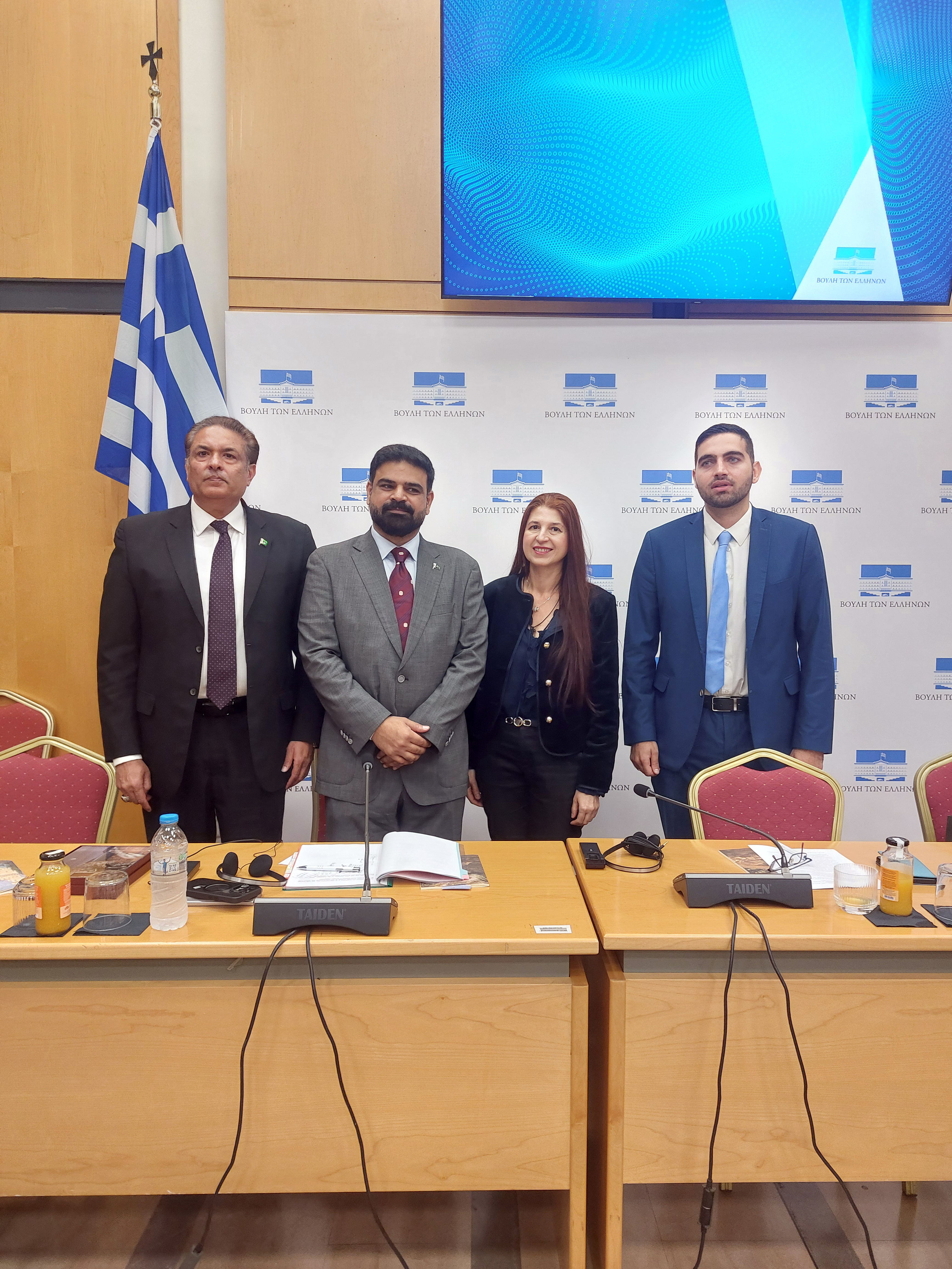 Συνάντηση της Ομάδας Φιλίας Ελλάδας – Πακιστάν με τον Πρόεδρο της ΚΟΦ Πακιστάν – Ελλάδας και τον Πρέσβη της χώρας στην Ελλάδα 