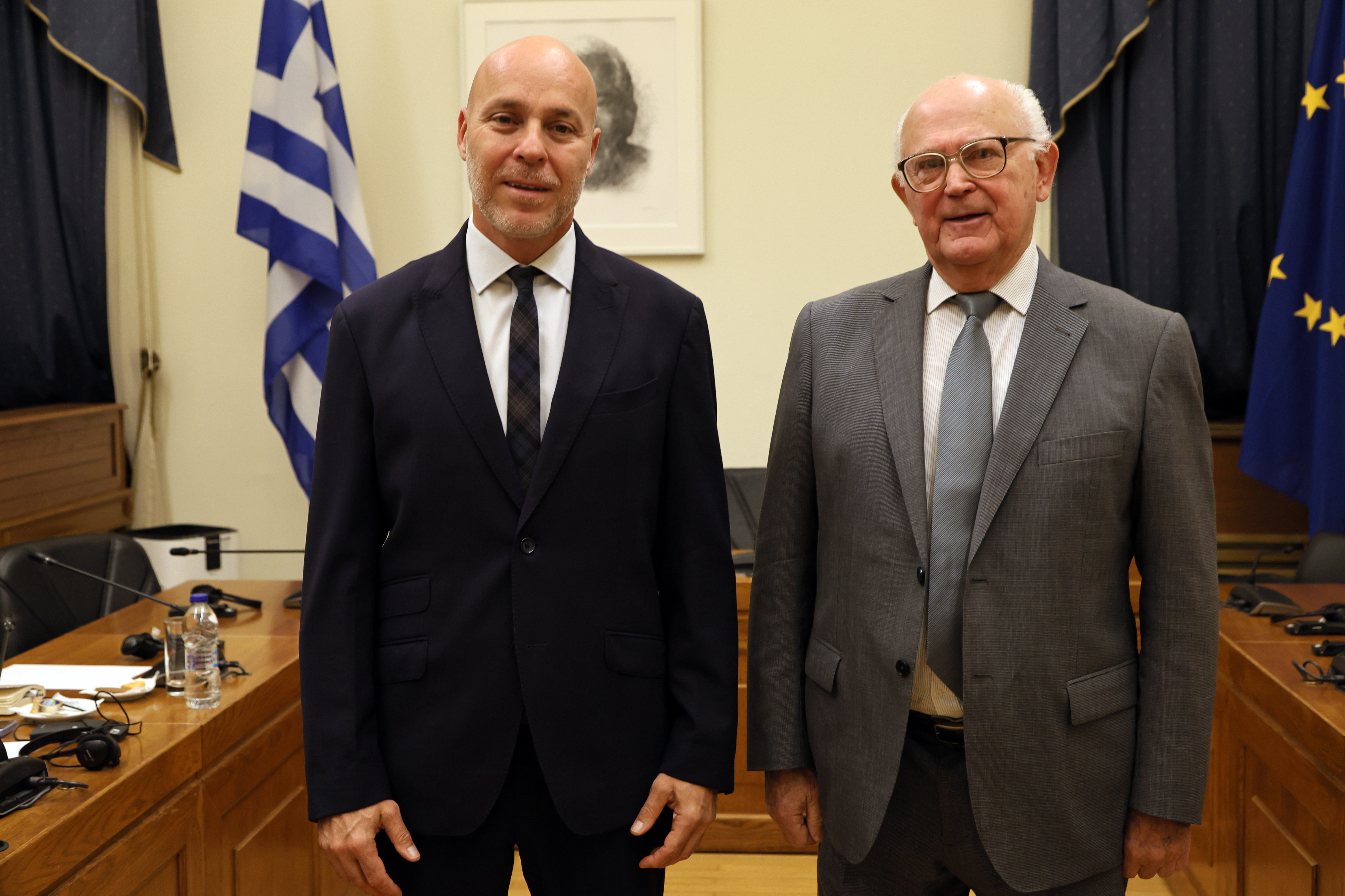 Συνάντηση του Προέδρου της Κοινοβουλευτικής Ομάδας Φιλίας Ελλάδας-Κούβας  με τον Πρέσβη της Δημοκρατίας της Κούβας στην Ελλάδα