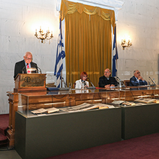 Ο Πρόεδρος της Βουλής στα αποκαλυπτήρια ληκύθου προς τιμήν του στρατηγού Σπύρου Μήλιου - Το ολοκαύτωμα του Μεσολογγίου αποτέλεσε κορυφαίο ορόσημο  του αγώνα για την ανεξαρτησία 