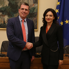 R&#233;union du vice-pr&#233;sident de la Commission permanente sp&#233;ciale des affaires europ&#233;ennes avec la Ministre d&#39;&#201;tat de l&#39;Albanie