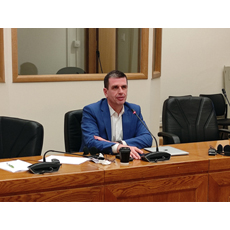 Τηλεδιάσκεψη του Αντιπροέδρου της Επιτροπής Ευρωπαϊκών Υποθέσεων με την Επίτροπο Εσωτερικών Υποθέσεων