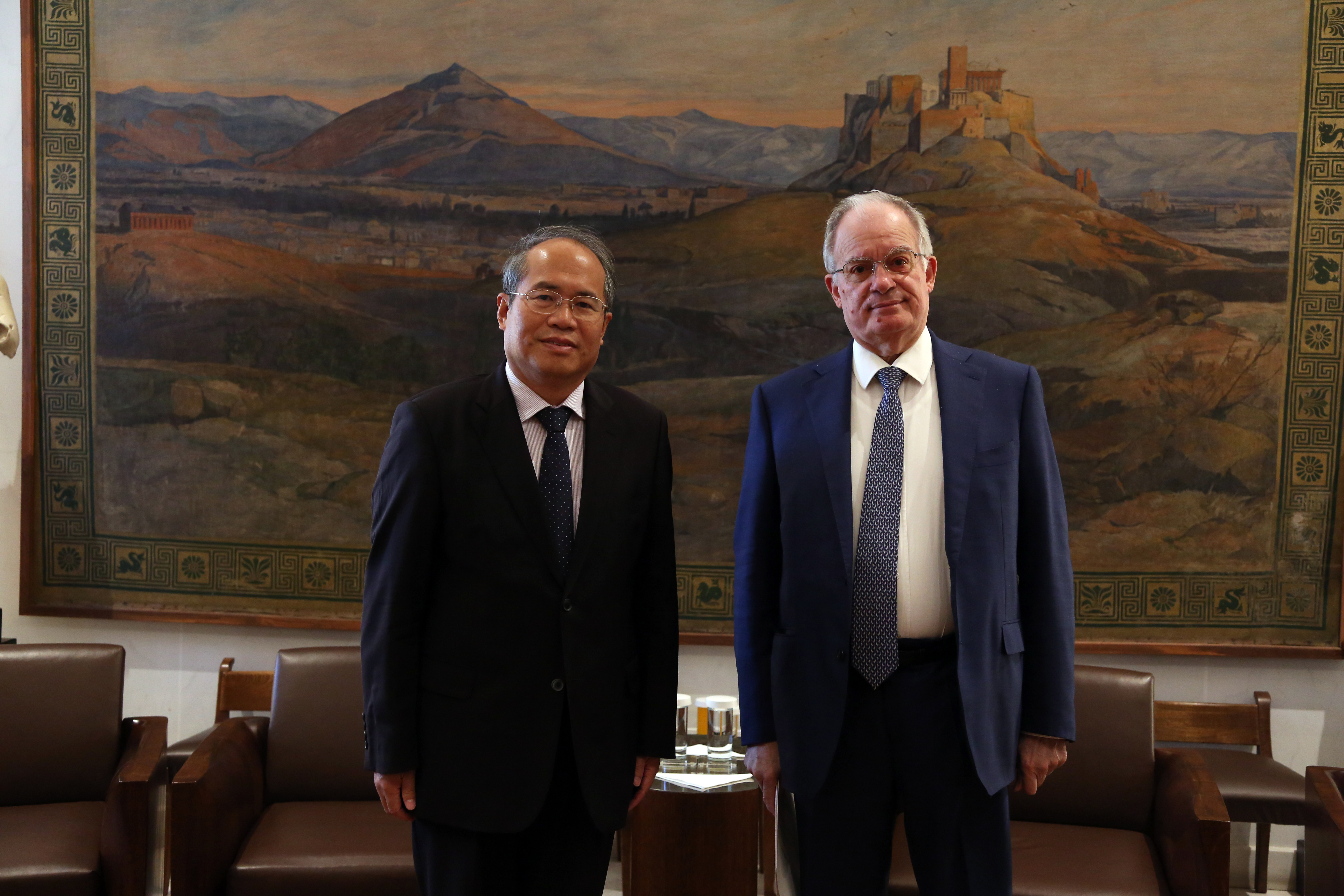 President of Parliament meets with outgoing Ambassador of People&#39;s Republic of China