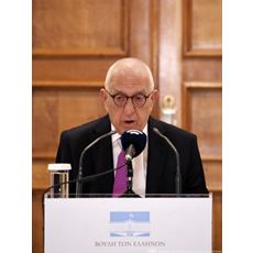 N. Κακλαμάνης: «Να ανακαλύψουμε την πορεία των ελληνικών γραμμάτων όχι μόνο ως ιστορία του παρελθόντος, αλλά ως ζωντανή υπόσχεση για το μέλλον»