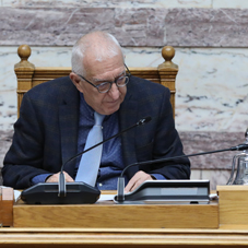 Ο Πρόεδρος της Βουλής καταδικάζει απερίφραστα τον βανδαλισμό του πολιτικού γραφείου του βουλευτή της ΝΔ Ανδρέα Κατσανιώτη