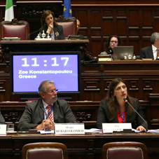  19/4  Participation of the Hellenic Parliament’s President Ms Zoe Konstantopoulou at the EU Speakers’ Conference, Rome 20 and 21 April 2015  21/4  Public debt audit is a fundamental democratic right - The MOU policies violating human rights : The Parliaments’ response.   γαλλικά  19/4   Participation de la Pr&#233;sidente  du Parlement Hell&#233;nique Mme Zoe Konstantopoulou &#224; la Conf&#233;rence des  Pr&#233;sidents des Parlements de l’UE, Rome 20 et 21 avril, 2015  21/4 Le contr&#244;le  de la dette publique est un droit fondamental – les politiques  d’ apr&#232;s le memorandum pi&#232;tinent  les droits de l’homme.