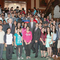 The President of the Hellenic Parliament with students of Ontario