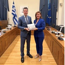Συνάντηση της Προέδρου της Κοινοβουλευτικής Ομάδας Φιλίας Ελλάδας–Ουρουγουάης με τον Πρέσβη της Ουρουγουάης